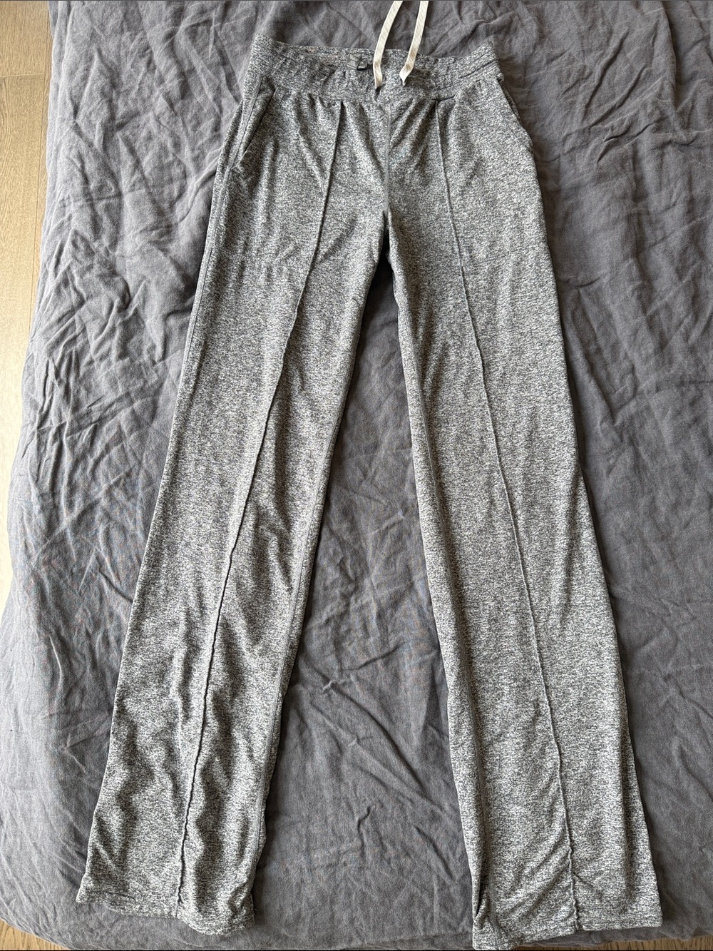 Vuori Kids Heather Gray Pull-On Joggers